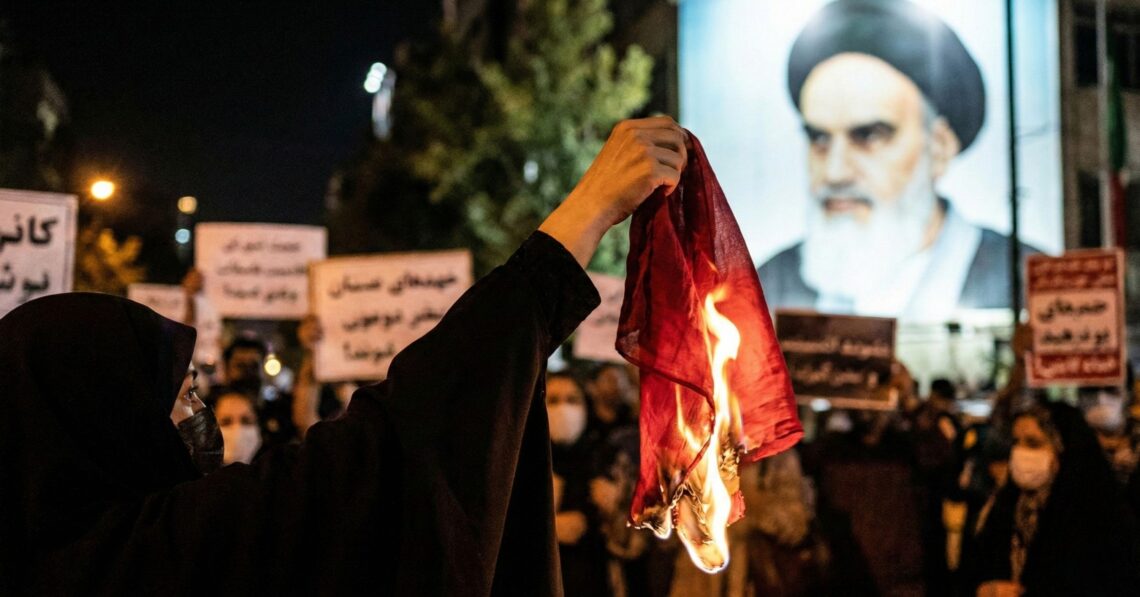 Teheran non è un interlocutore: è il nemico della Civiltà (e l’Occidente deve smettere di scusarsi)